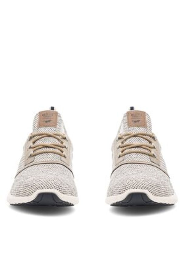 Mustang Sneakersy 4132-311 Beżowy. Kolor: beżowy. Materiał: materiał