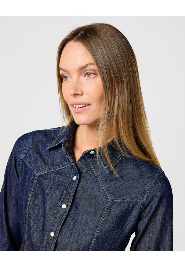 Wrangler - DAMSKA KOSZULA JEANSOWA WRANGLER EXAG YOKE SHIRT SADDLE 112362846. Materiał: jeans