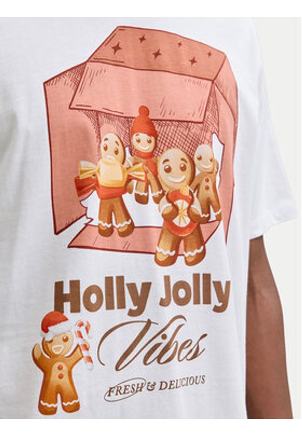 Jack & Jones T-Shirt Holiday Cartoon 12287550 Biały Relaxed Fit. Kolor: biały. Materiał: bawełna