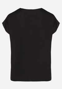 Born2be - Czarna Bluzka z Wiskozą Wiązana przy Dekolcie Dovarelle. Okazja: na co dzień. Kolekcja: plus size. Kolor: czarny. Materiał: wiskoza. Długość rękawa: krótki rękaw. Długość: krótkie. Styl: casual, elegancki #4