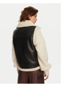 Pieces Bezrękawnik Janelle 17152466 Czarny Regular Fit. Kolor: czarny. Materiał: skóra. Długość rękawa: bez rękawów #7
