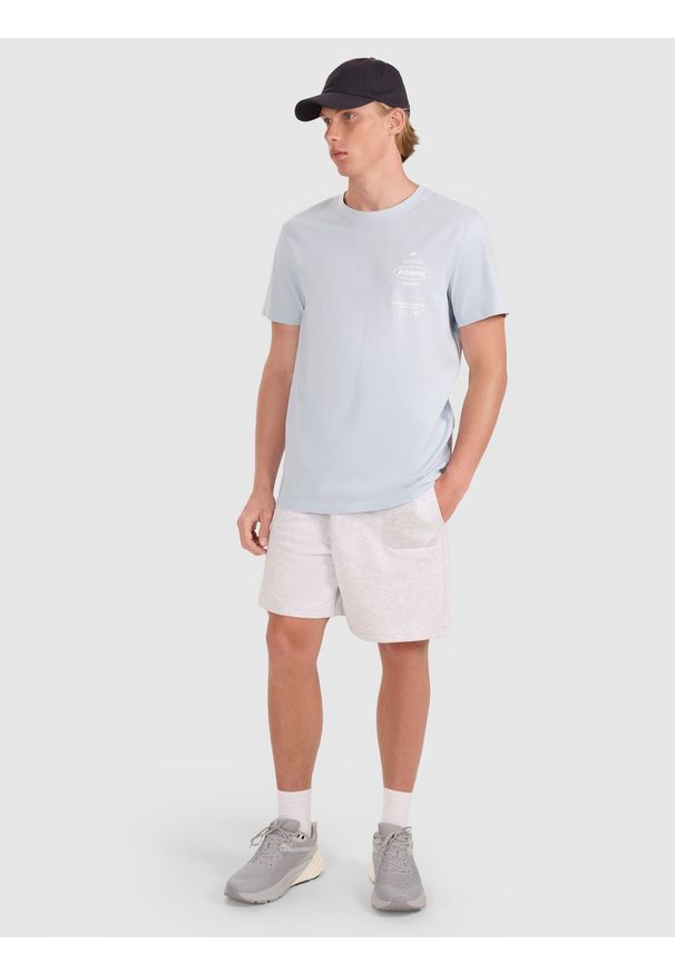 4f - 4F T-shirt regular z nadrukiem męski - niebieski S. Okazja: na co dzień. Kolor: niebieski. Materiał: jersey, bawełna, dzianina. Długość rękawa: krótki rękaw. Długość: krótkie. Wzór: nadruk. Styl: sportowy, klasyczny, casual