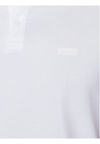 Calvin Klein Polo K10K111201 Biały Regular Fit. Typ kołnierza: polo. Kolor: biały. Materiał: bawełna #2