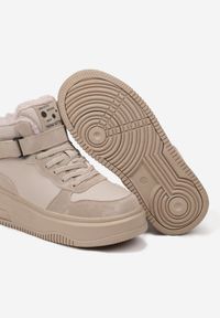 Born2be - Szare Botki Typu Sneakersy na Grubej Podeszwie Ocieplane Futrem Florila. Okazja: na uczelnię, na co dzień. Nosek buta: okrągły. Zapięcie: rzepy. Kolor: szary. Materiał: futro. Styl: casual, elegancki #3