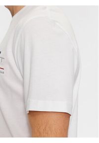 GANT - Gant T-Shirt Reg Archive Shield Emb Ss 2067004 Biały Regular Fit. Kolor: biały. Materiał: bawełna #5