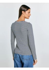 Big-Star - Bluzka damska w paski granatowa Vensa 403. Okazja: na co dzień. Kolor: niebieski. Materiał: dzianina, jeans. Długość rękawa: długi rękaw. Długość: długie. Wzór: paski. Styl: klasyczny, casual, elegancki #6