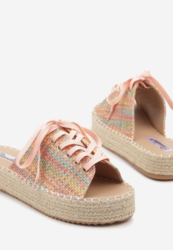 Born2be - Beżowo-Różowe Tweedowe Klapki na Plecionej Podeszwie ze Sznurowaną Cholewką Nevenisse. Kolor: beżowy. Sezon: lato. Styl: klasyczny