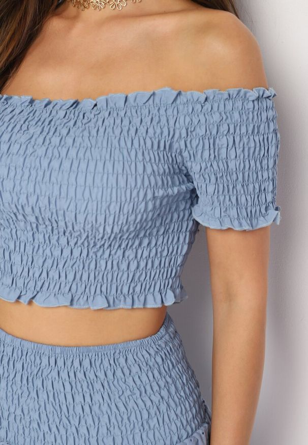 Born2be - Jasnoniebieski Bawełniany Komplet Krótki Top Typu Hiszpanka Spódnica Ażurowa z Gumką w Pasie Vimabelle. Kolor: niebieski. Materiał: bawełna. Wzór: ażurowy