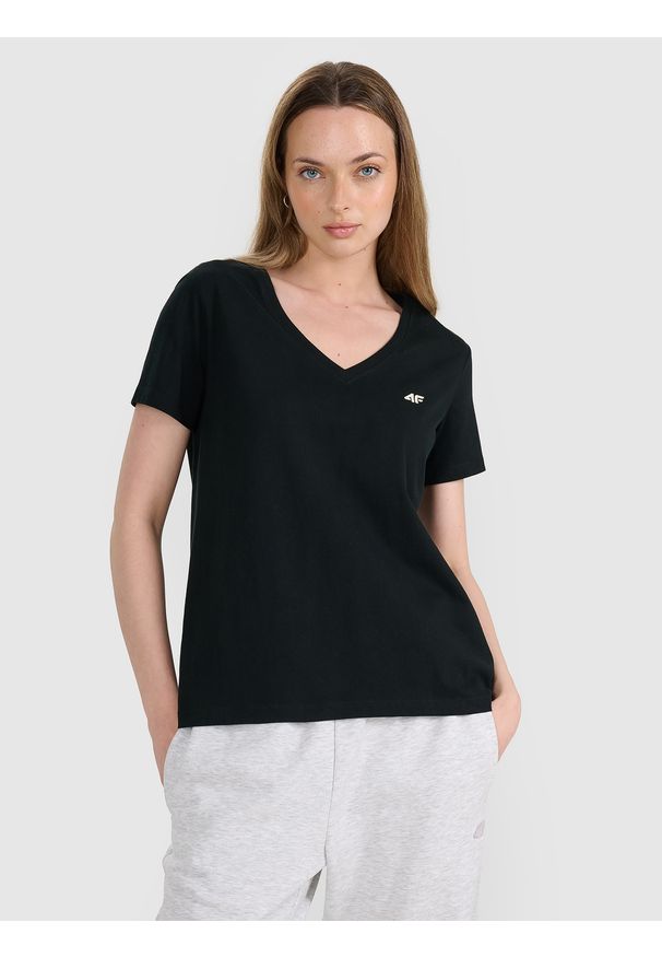 4f - 4F T-shirt oversize gładki damski - czarny XL. Okazja: na co dzień. Typ kołnierza: dekolt w serek. Kolor: czarny. Materiał: bawełna, jersey, dzianina, tkanina. Długość rękawa: krótki rękaw. Długość: krótkie. Wzór: gładki. Styl: sportowy, klasyczny, casual