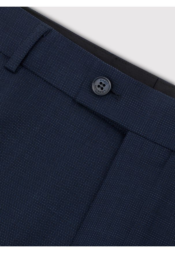 Pako Lorente - PAKO LORENTE – Granatowe spodnie ganiturowe. Okazja: na spotkanie biznesowe. Kolor: niebieski. Materiał: wełna, poliester, elastan. Wzór: gładki. Styl: elegancki, biznesowy