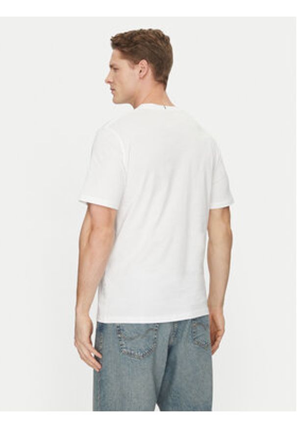 Jack & Jones - Jack&Jones T-Shirt Frederiksberg 12278266 Biały Regular Fit. Kolor: biały. Materiał: bawełna
