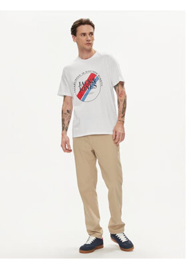 Jack & Jones T-Shirt Loof 12248624 Biały Standard Fit. Kolor: biały. Materiał: bawełna