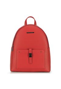 Wittchen - Damski plecak z kieszenią z przodu. Kolor: czerwony. Materiał: skóra ekologiczna. Wzór: paski, aplikacja. Styl: elegancki #1