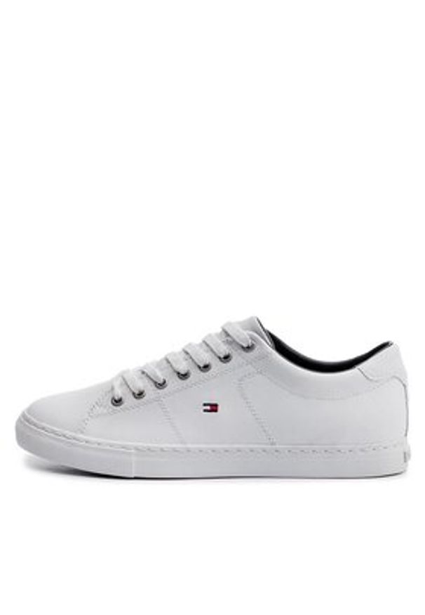 TOMMY HILFIGER - Tommy Hilfiger Sneakersy Essential Leather Sneaker FM0FM02157 Biały. Kolor: biały. Materiał: skóra