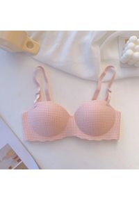 Intica - Biustonosz balkonetka miękki do codziennych stylizacji Kenda. Kolor: różowy. Materiał: materiał