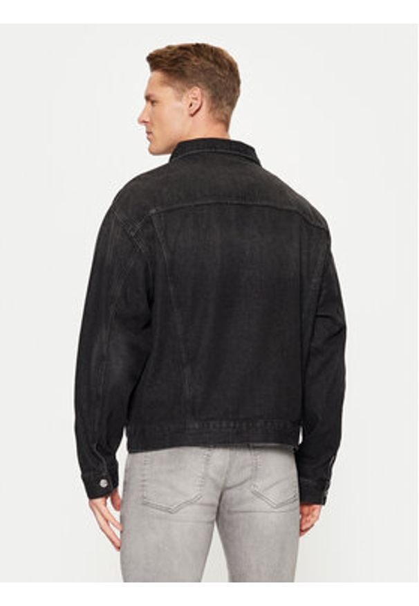 Calvin Klein Jeans Kurtka jeansowa Relaxed Denim Jacket J30J327024 Czarny Regular Fit. Kolor: czarny. Materiał: bawełna