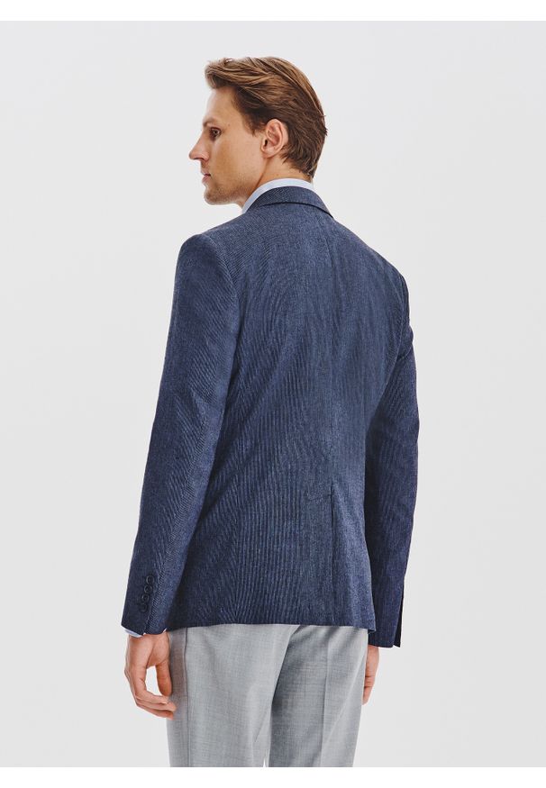 Pako Lorente - PAKO LORENTE - Granatowa marynarka w prążek z lnem. Kolor: niebieski. Materiał: len. Wzór: prążki. Sezon: jesień