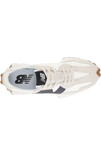 Buty damskie New Balance WS327GD – beżowe. Okazja: na co dzień. Kolor: beżowy. Materiał: zamsz, skóra, dresówka, materiał, syntetyk, guma. Szerokość cholewki: normalna. Sezon: wiosna #4