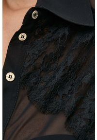 Marciano Guess koszula damska kolor czarny regular z kołnierzykiem klasycznym. Typ kołnierza: kołnierzyk klasyczny. Kolor: czarny. Materiał: tkanina, koronka. Wzór: gładki. Styl: klasyczny #4