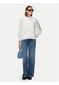 Pieces Koszula Pina 17154276 Biały Regular Fit. Kolor: biały. Materiał: syntetyk
