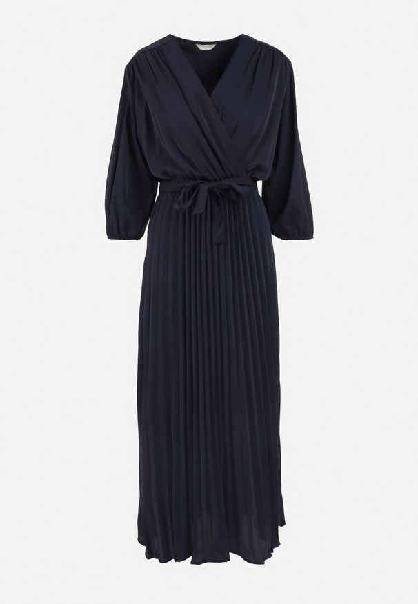 Born2be - Granatowa Plisowana Sukienka Maxi z Kopertowym Dekoltem i Wiązaniem w Talii Lariah. Kolekcja: plus size. Kolor: niebieski. Materiał: materiał. Typ sukienki: kopertowe. Długość: maxi