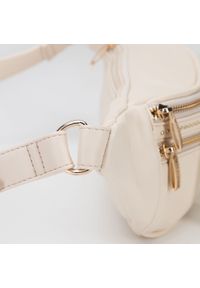 Wittchen - Damska torebka nerka z nitami. Kolor: kremowy. Materiał: skóra ekologiczna #5