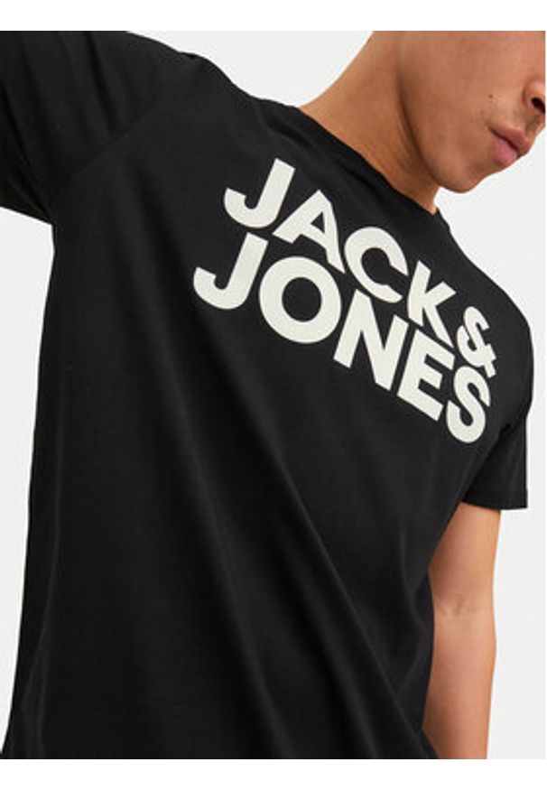 Jack & Jones T-Shirt Crop Logo 12151955 Czarny Regular Fit. Kolor: czarny. Materiał: bawełna