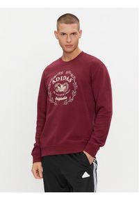 Adidas - adidas Bluza Graphics Archive Crew Sweatshirt IC5770 Czerwony Regular Fit. Kolor: czerwony. Materiał: bawełna