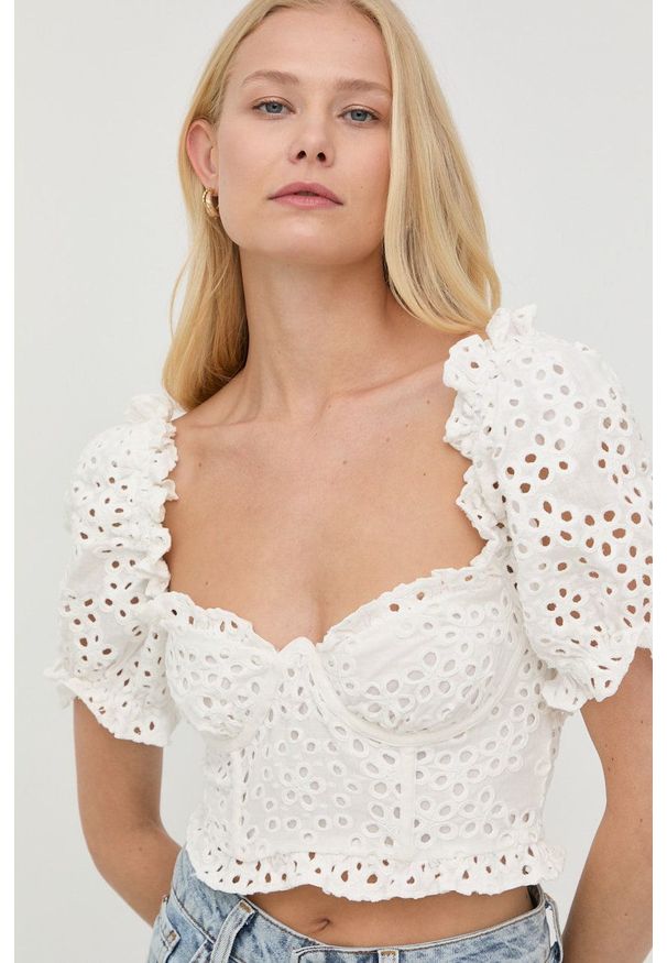 For Love & Lemons top lniany damska kolor biały. Typ kołnierza: dekolt hiszpanka. Kolor: biały. Materiał: len. Długość: krótkie