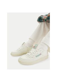 Sneakersy Reebok. Kolor: kremowy. Model: Reebok Club #1