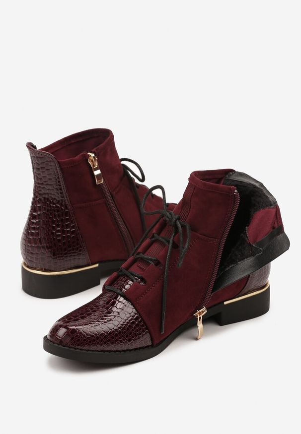 Born2be - Bordowe Botki Typu Trzewiki Vices z Tłoczonymi Wstawkami Afridda. Kolor: czerwony. Materiał: skóra