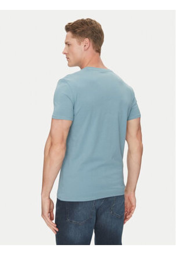 Guess T-Shirt M2YI24 J1314 Niebieski Slim Fit. Kolor: niebieski. Materiał: bawełna