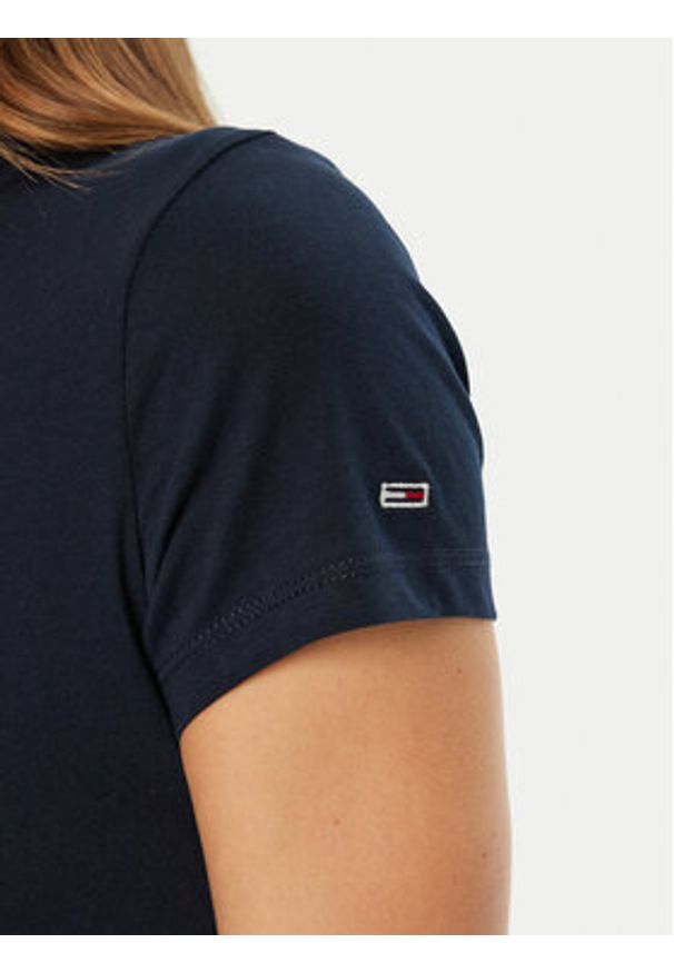 Tommy Jeans T-Shirt Essential DW0DW19447 Granatowy Slim Fit. Kolor: niebieski. Materiał: bawełna