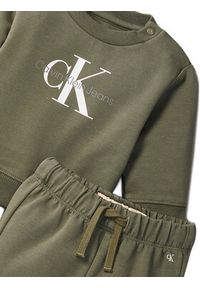 Calvin Klein Jeans Dres Monogram IN0IN00017 Zielony Regular Fit. Kolor: zielony. Materiał: bawełna