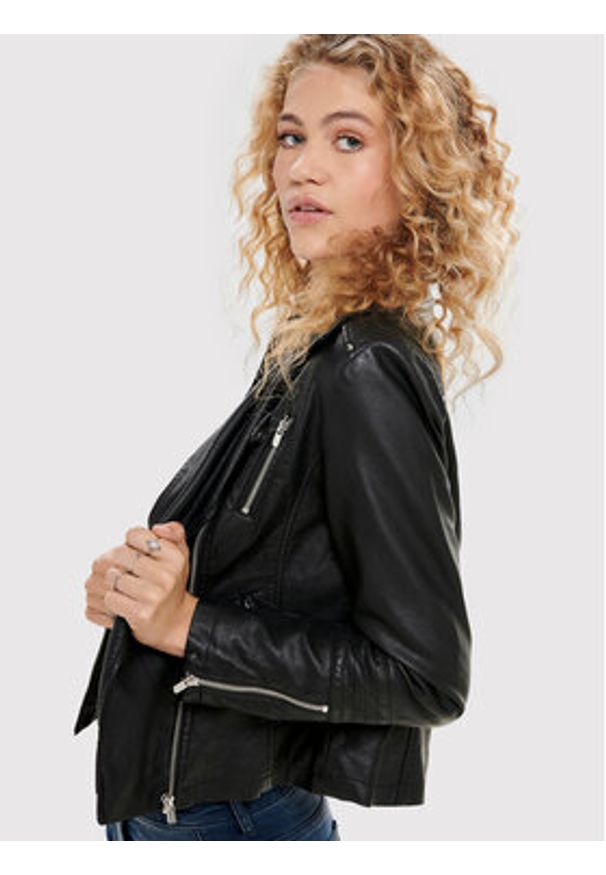 only - ONLY Kurtka z imitacji skóry Gemma 15153079 Czarny Regular Fit. Kolor: czarny. Materiał: wiskoza