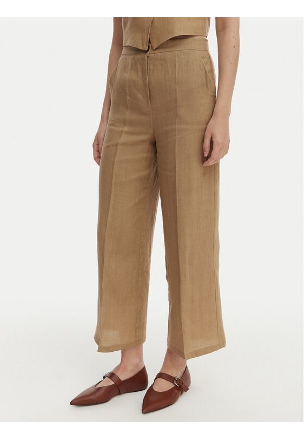 Marella Kuloty Clava 2615131182 Beżowy Regular Fit. Kolor: beżowy. Materiał: len