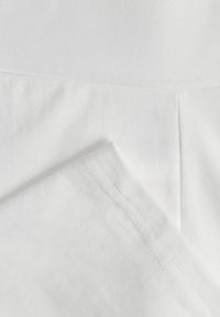 Renee - Białe Gładkie Szorty Biker Shorts z Bawełny Retusea. Okazja: na co dzień, na spacer. Kolor: biały. Materiał: bawełna. Długość: krótkie. Wzór: gładki. Styl: sportowy, casual #8