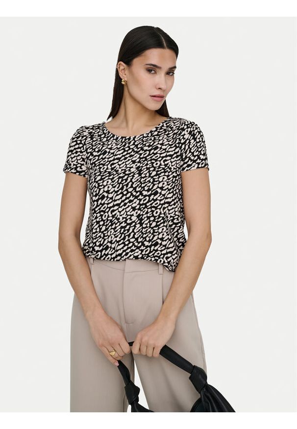 only - ONLY Bluzka Bera 15368588 Czarny Regular Fit. Kolor: czarny. Materiał: wiskoza