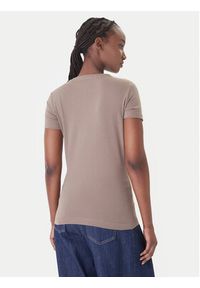 Guess T-Shirt W6GI12 K3027 Brązowy Regular Fit. Kolor: brązowy. Materiał: bawełna #4