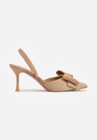 Born2be - Ciemnobeżowe Szpilki z Imitacji Zamszu z Odkrytą Piętą i Aplikacją z Kokardą Asteodora. Nosek buta: otwarty. Kolor: beżowy. Materiał: zamsz. Wzór: aplikacja. Sezon: lato. Obcas: na szpilce. Styl: klasyczny. Wysokość obcasa: średni #4