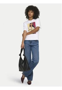 only - ONLY T-Shirt Susan 15372179 Biały Regular Fit. Kolor: biały. Materiał: bawełna #5