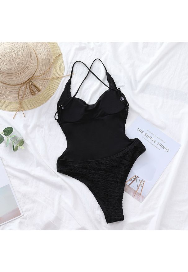 Intica - Strój jednoczęściowy prążkowany na plażę Hsiu. Kolor: biały. Materiał: prążkowany