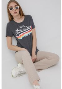 Superdry t-shirt damski kolor szary. Kolor: szary. Wzór: nadruk #5