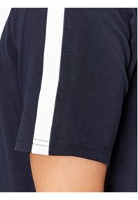 TOMMY HILFIGER - Tommy Hilfiger T-Shirt Logo UM0UM03005 Granatowy Regular Fit. Kolor: niebieski. Materiał: bawełna #3