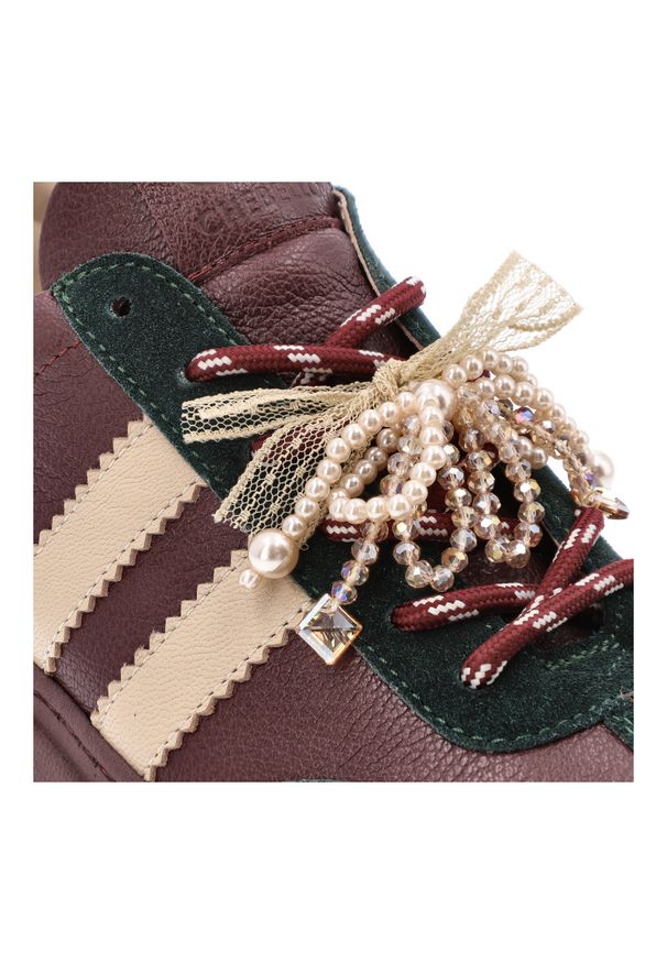 CheBello - Bordowe Sneakersy Chebello Stylowe Obuwie Damskie. Zapięcie: sznurówki. Kolor: czerwony. Materiał: zamsz, jeans, skóra. Obcas: na platformie. Styl: elegancki