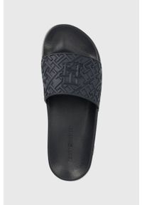 TOMMY HILFIGER - Tommy Hilfiger klapki TH MONOGRAM POOL SLIDE damskie kolor granatowy FW0FW06987. Kolor: niebieski. Materiał: materiał. Wzór: gładki #4