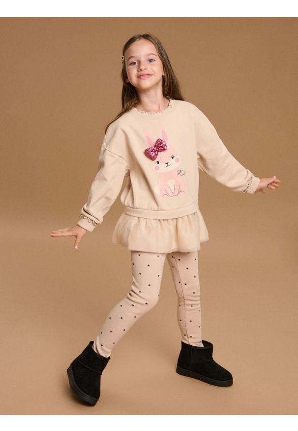 Sinsay - Bluza crewneck z falbanami - beżowy. Kolor: beżowy