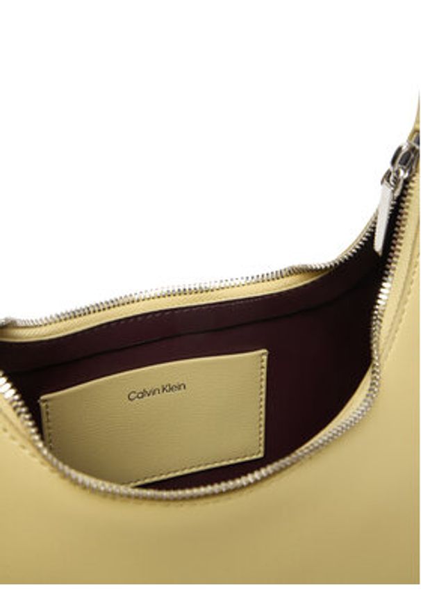 Calvin Klein Torebka Foil Logo Conv Shoulder Bag LV04F3272G Żółty. Kolor: żółty. Materiał: skórzane
