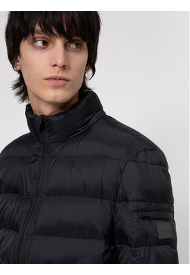 Hugo - HUGO Kurtka zimowa Balto2111 50450864 Czarny Regular Fit. Kolor: czarny. Materiał: syntetyk. Sezon: zima