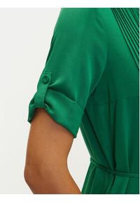 Tatuum Sukienka codzienna Oliwera T2505.208 Zielony Regular Fit. Okazja: na co dzień. Kolor: zielony. Materiał: wiskoza. Typ sukienki: proste. Styl: casual